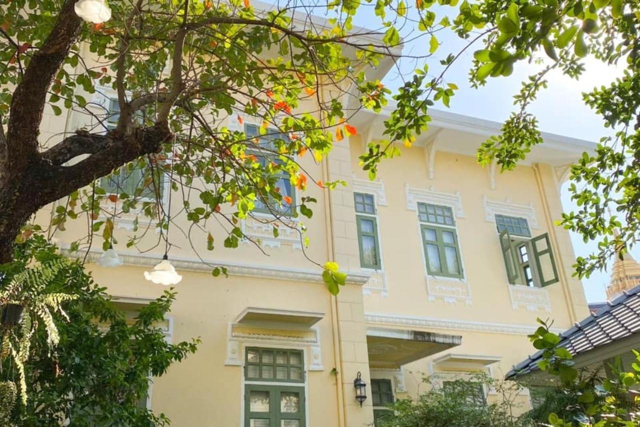 Baan 2459 Heritage House Bangkok Exterior photo